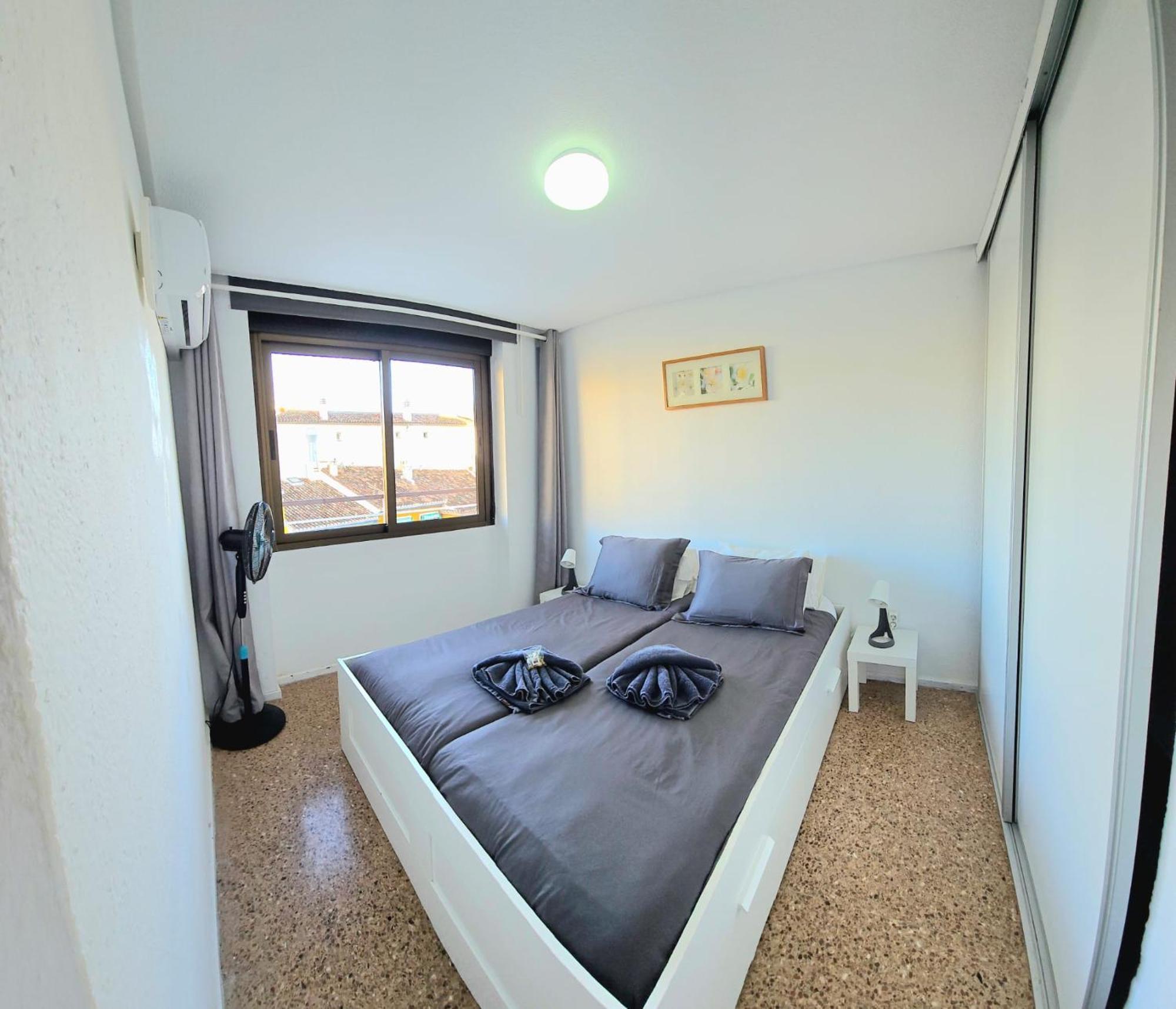 Nogalera Rainbow 2-Bedroom Apartment, Pool And Parking By Namaste Elite Торремолинос Экстерьер фото